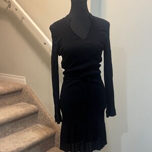 Elegant Black Long Sleeve Dress